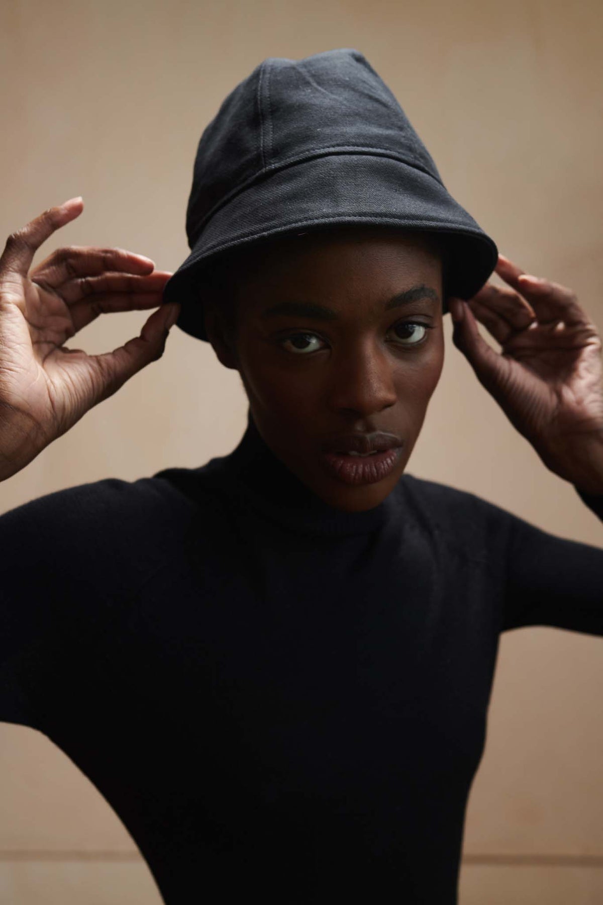 BETTYLOU HAT | noir | organic – Maria Stanley